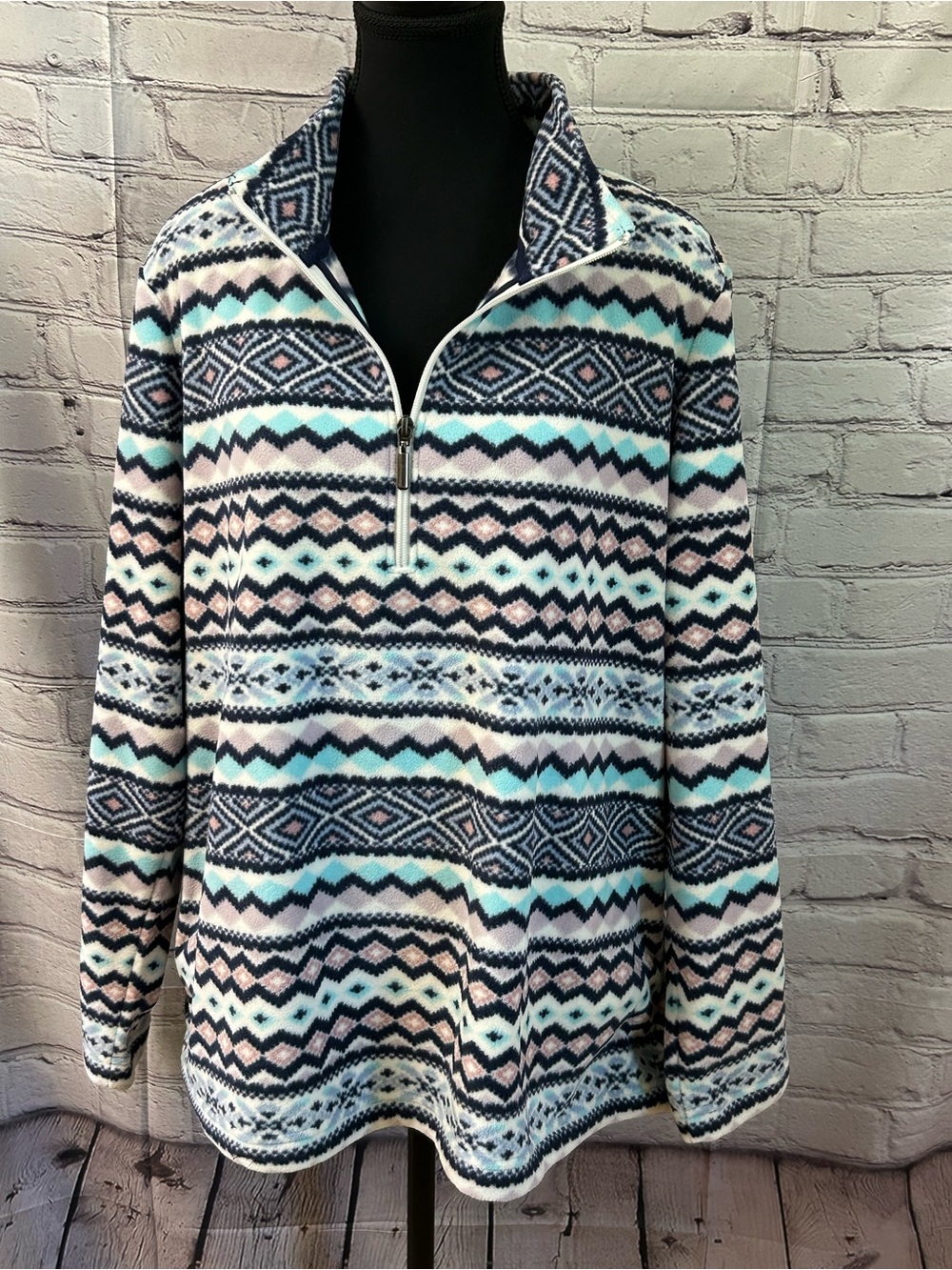 Cozy Patterned Half-Zip Fleece Pullover - Blue, White & Black
